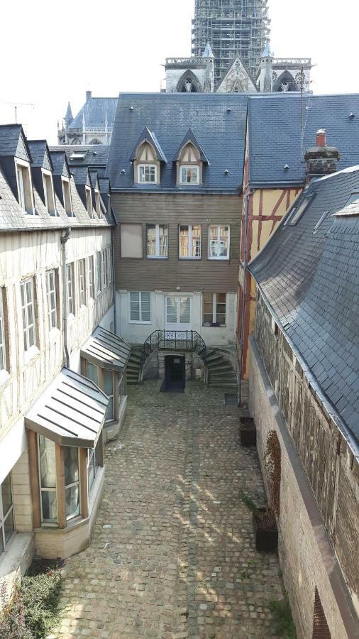 Centre Historique L'Authentique Saint Nicolas Ou Le Bourdon De La Cathedrale Rouen Kültér fotó